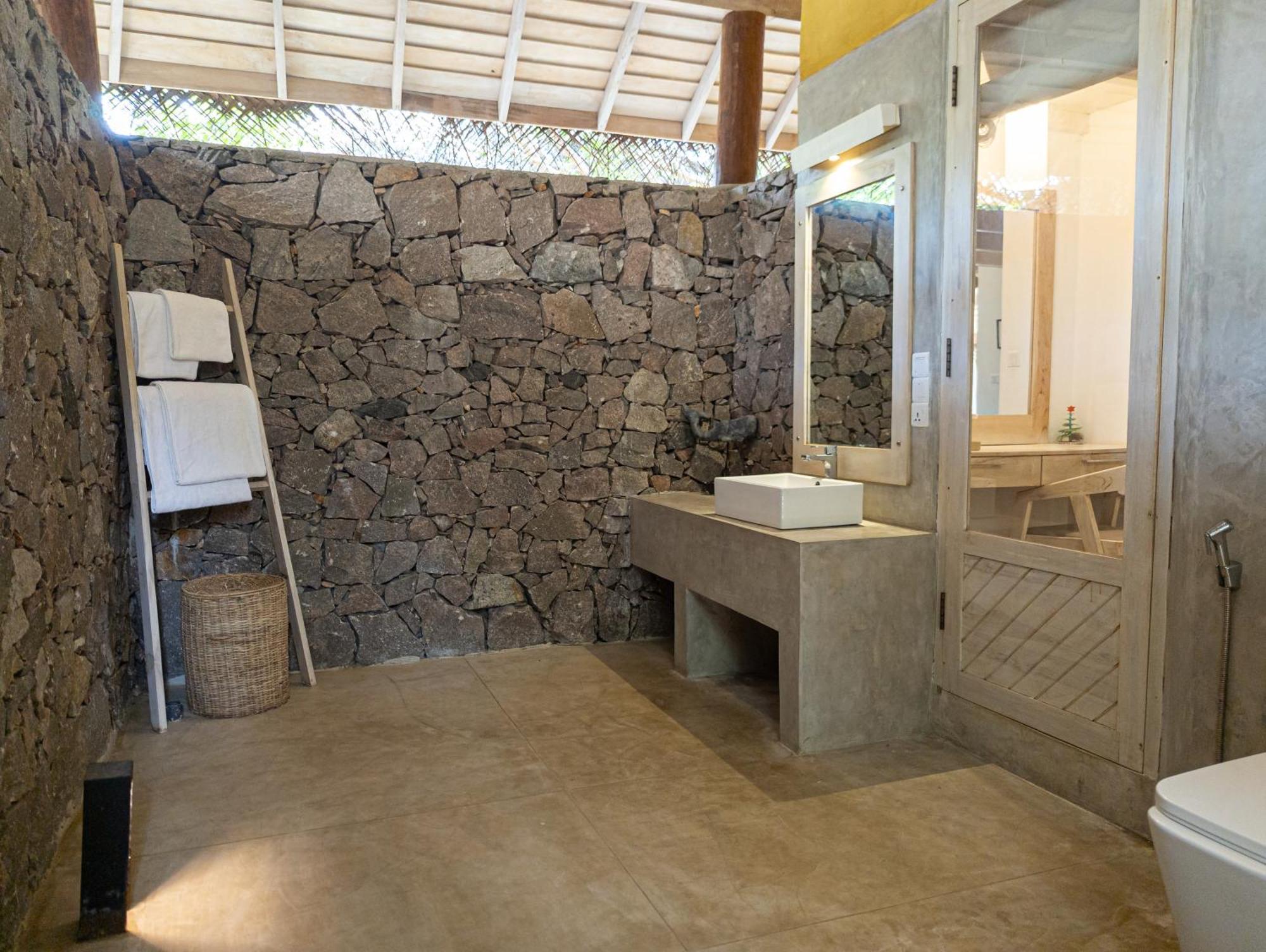 Hiru Villas And Kitesurfing Kalpitiya Extérieur photo